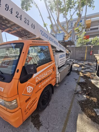 Véhicule MAZDA modèle BONGO E2200
Immatriculé...