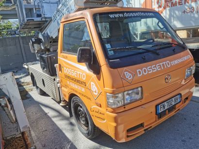 Véhicule MAZDA modèle BONGO E2200
Immatriculé...