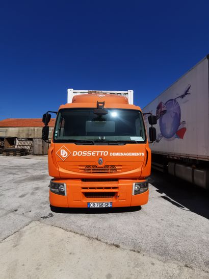 Véhicule RENAULT modèle PREMIUM porte conteneur
Immatriculé...