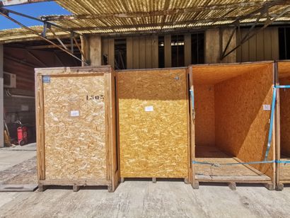 3 Boxs de stockage
Dim : 2,40 x 2,50 cm