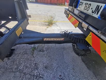 remorque porte conteneur 
Immatriculé FN-060-...