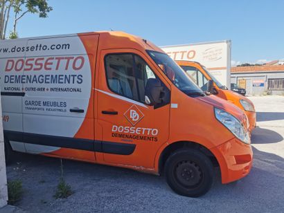 Véhicule RENAULT modèle MASTER
Immatriculé...