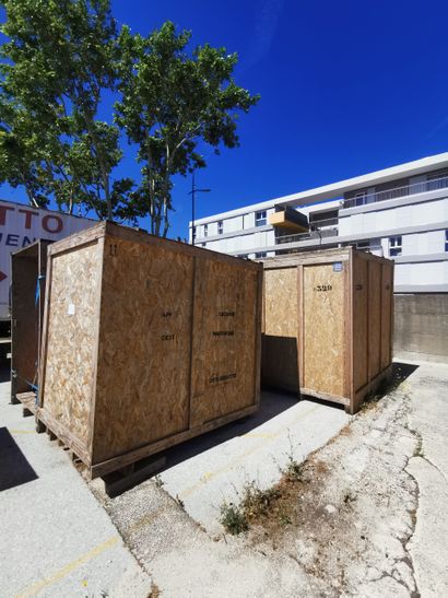 3 Boxs de stockage
Dim : 2,40 x 2,50 cm