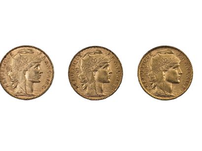 LOT de trois pièces de 20 francs or au coq...