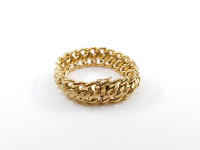 TRAVAIL Français 
BRACELET maille américaine...