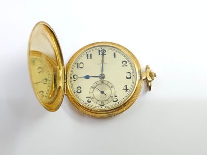 OMEGA
Montre de smocking en or jaune 750°...