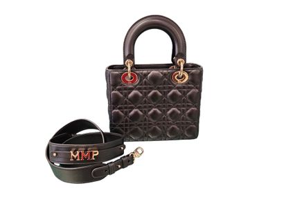 DIOR
Sac Lady Dior S Lambskin
Grande lanière
Dim:...