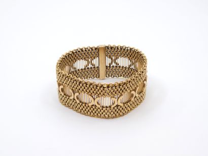 BRACELET MANCHETTE ajouré en or jaune 750°
Poids...
