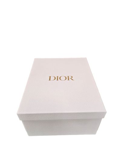 DIOR
Sac Lady Dior S Lambskin
Grande lanière
Dim:...