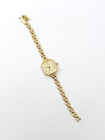 A BARTHELAY
Montre bracelet de dame en or...