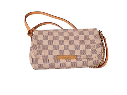 LOUIS VUITTON
Sac Favorite en toile enduite...