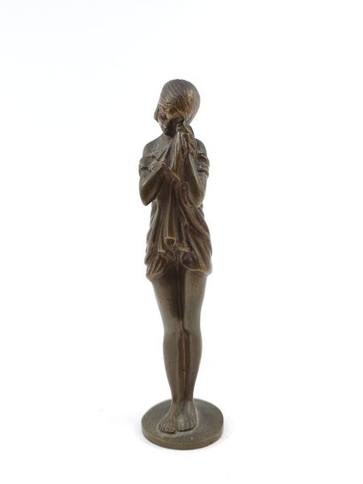 LOT de cachets en bronze comprenant :
Jeune...