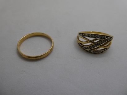 1 Bague Or 18kt et diamants 3,22g 1 Alliance...
