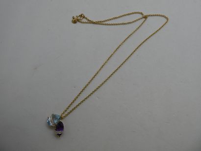 1 Collier Or 18kt et pierres 2 couleurs 5,45...