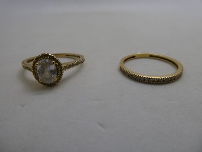 1 Bague Or 18kt et pierres 2,50g 1 Alliance...