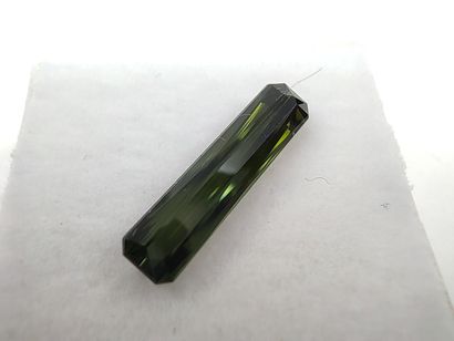 TOURMALINE green VVS Mozambique émeraude
Dim...