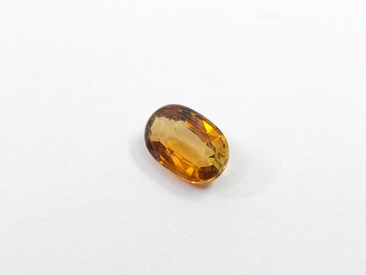 TOURMALINE orange VS , ovale , Mozambique...