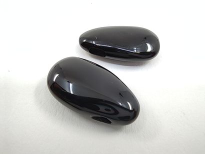 DEUX ONYX percées black drilled Kanchanaburi...