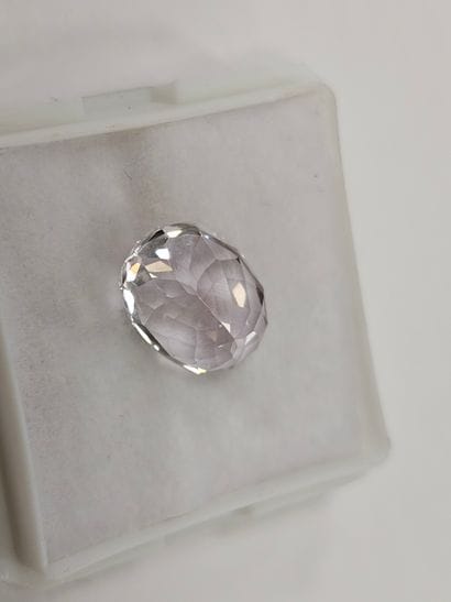 KUNZITE pink IF , oval , Afghanistan , 4,71...