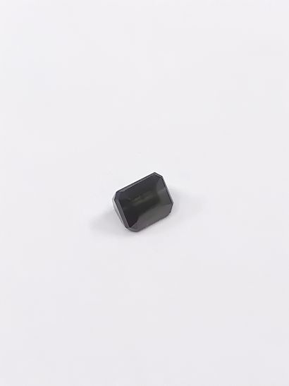 TOURMALINE verte VVS	 taille émeraude, Mozambique	,...