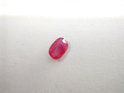 RUBIS purplish rouge ovale, Mozambique	,...