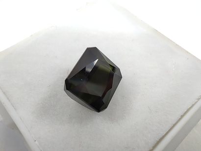 TOURMALINE green VS Mozambique emerald
Size:...