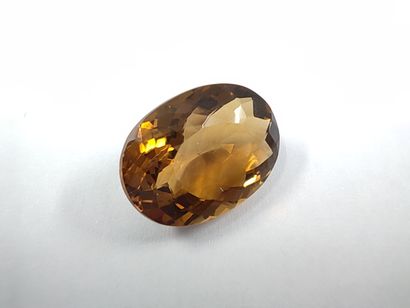 CITRINE VS	 ovale, Afrique, 	9.73 carats
Dim...