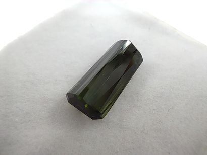 TOURMALINE deep blue VVS Mozambique émeraude
Dim...