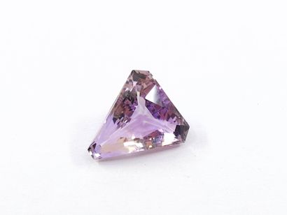 AMETRINE yellow et purple VS, forme trillion,...