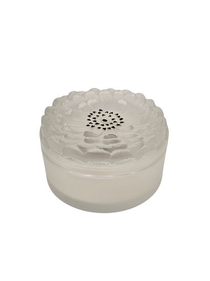LALIQUE PARIS 
