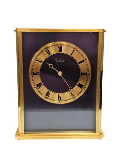 Hour Lavigne 
Rectangular quartz clock in...