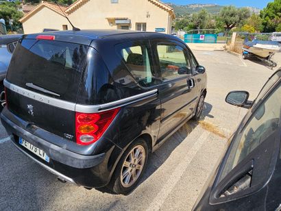 Peugeot 1008 black, Approx. 107400km diesel
Registered...