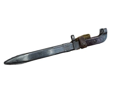 Baionnette des années 80 avec son fourre...
