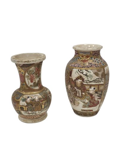JAPAN
Satsuma
Two small vases decorated with...