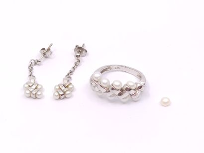 Silver and pearl DEMI - PARURE including...