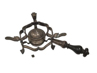 plate warmer, silver-plated metal on three...