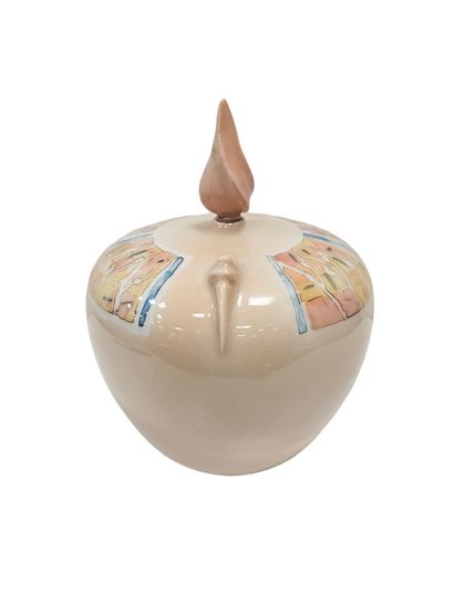 Hélène LATHOUMETIE (1961)
Enameled porcelain...