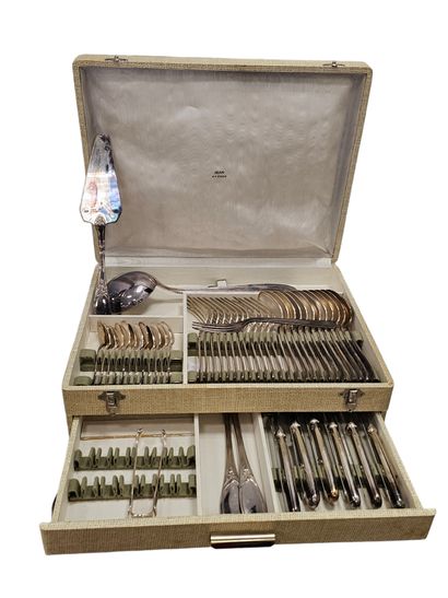 FRIONNET 
Louis XV style cutlery set in a...