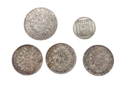 Trois pieces de 10 Francs Hercule en argent...