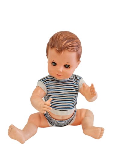 Celuloid infant, mouth closed, eyes mobi...