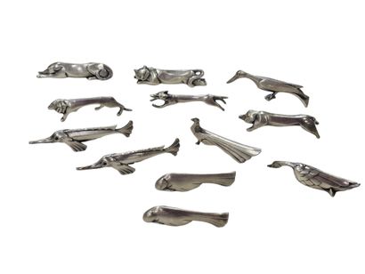 GALLIA 
Twelve zoomorphic knife holders in...