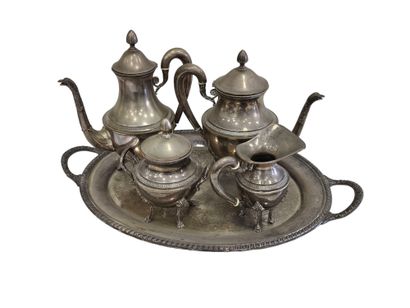 Silver-plated coffee service on four claw...
