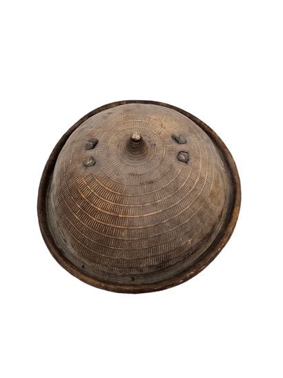 Oromo / Tulama Shield
Ethiopia
Animal skin
D.:...