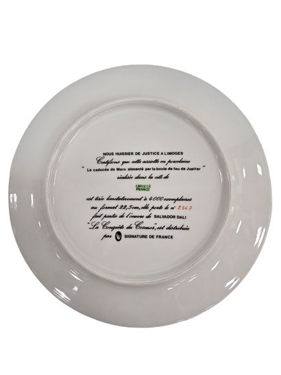 Limoges
Paire d'assiette en porcelaine blanche...