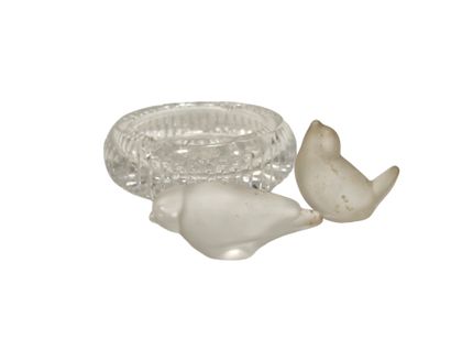 In the Baccarat style, engraved crystal ashtray
Two...