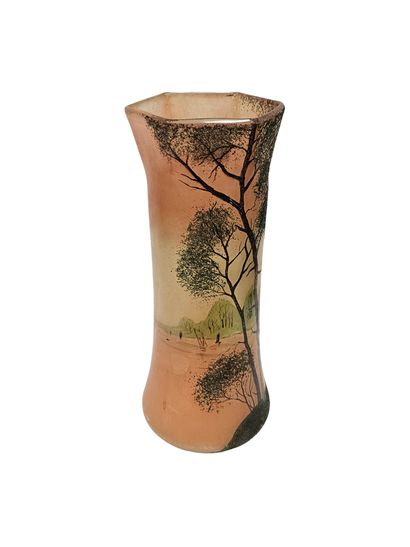In the style of Legras
Painted glass vase...
