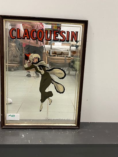 Clacquesin
Young woman of the 20's holding...