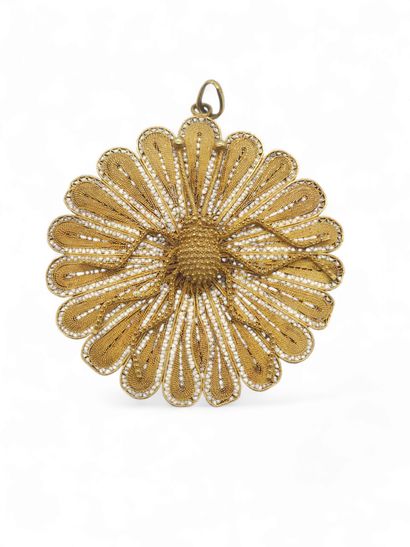 African WORK
22kt gold PENDANT 
Weight :...