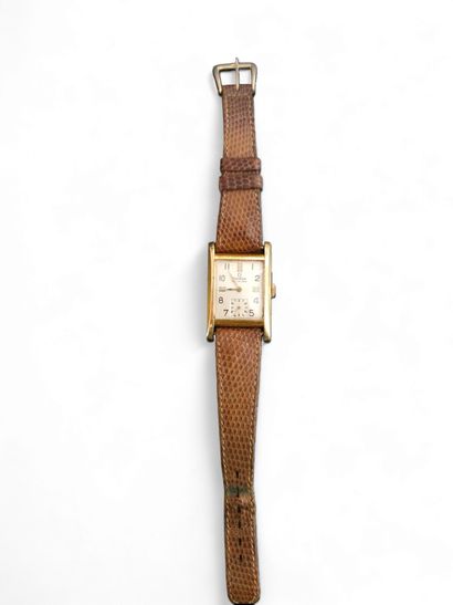 OMEGA 
Wristwatch in 750° yellow gold, rectangular...