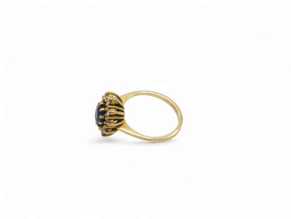 French WORK Xxeme siecle
Daisy ring in yellow...